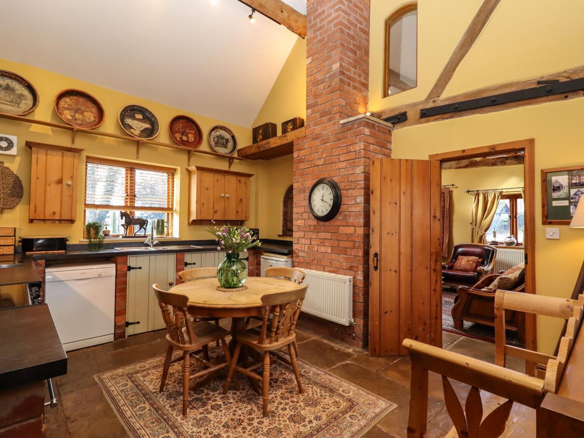 The Granary Villa Shrewsbury Exterior photo